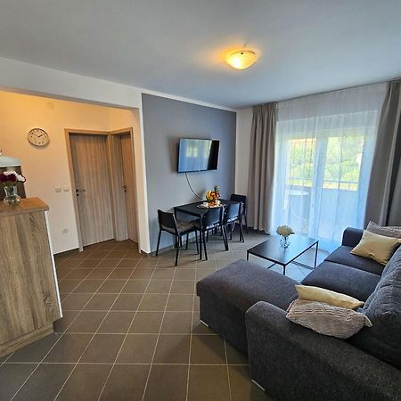 Apartments P&J Medolino 外观 照片